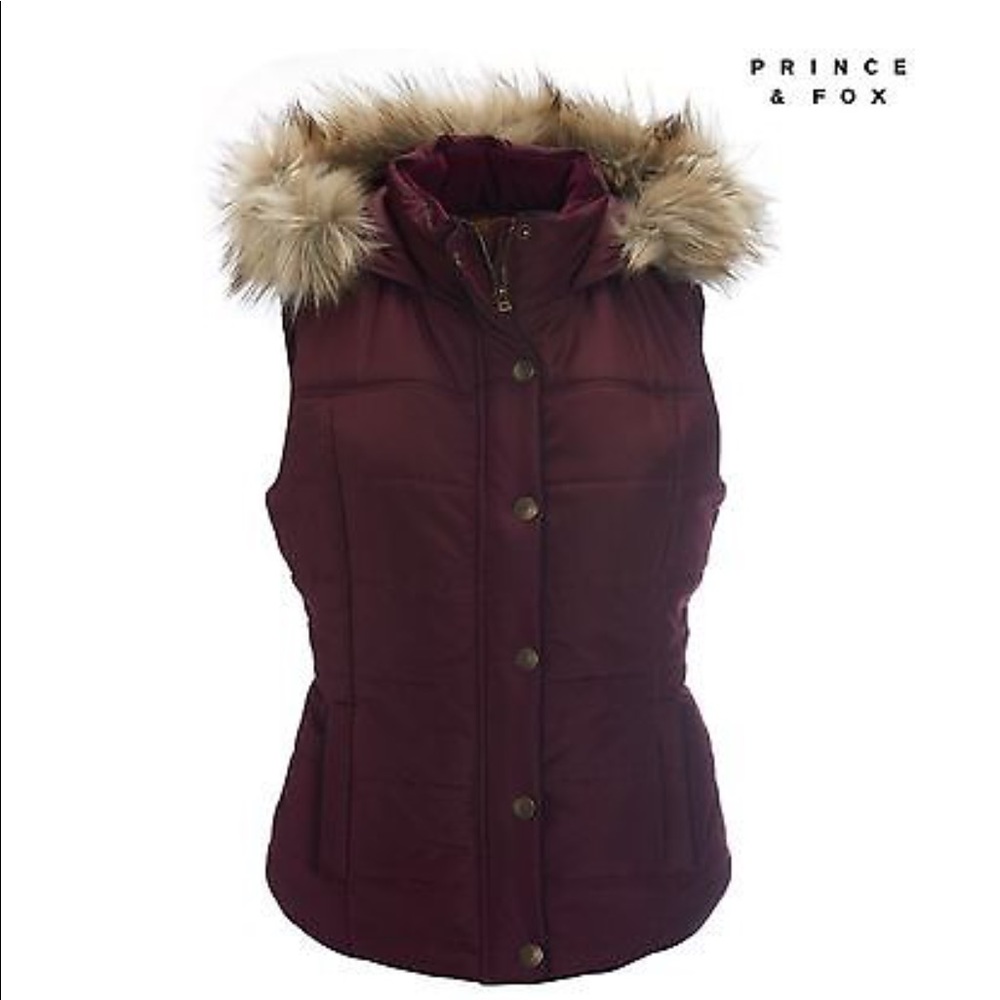 Aeropostale maroon vest